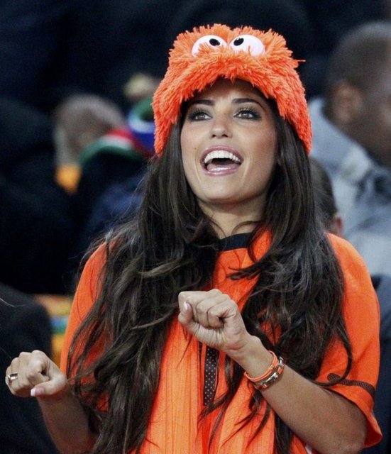 YOLANTHE CABAU 