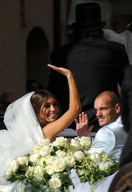 YOLANTHE CABAU - WESLEY SNEIJDER
