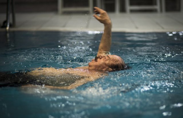 Cavcav'ın yapması istenen hiçbir hareket için itiraz bile etmediğini dile getiren Şimşek, "3 yıldır çalışıyoruz. 6 ay ara verdik. 2 aydır tekrar yapmaya başladık. Ara vermeseydik 15-20 yıl öncesine dönmüştü. Şimdi de 8-10 yıl öncesine döndü" dedi.