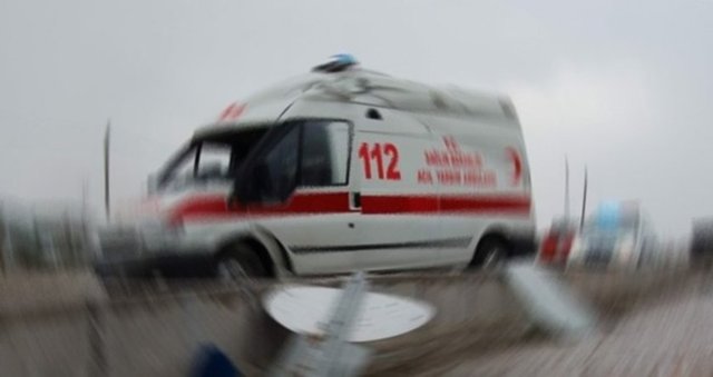Müdahale sırasında üzerinde mermi giriş deliği bulunan giysiler, giriş deliğine zarar vermeden dikiş yeri veya 30 santimetre etrafından kesilerek açılmalı.