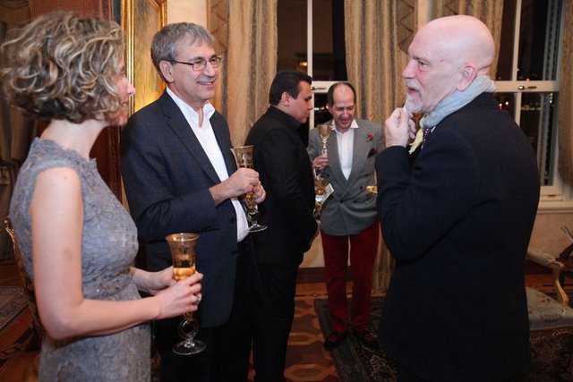 ASLI AKYAVAŞ, ORHAN PAMUK, JOHN MALKOVICH