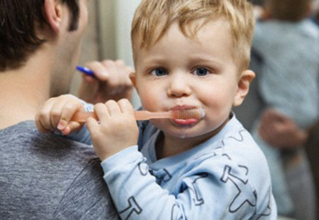 Ağız sağlığı, çocukluk döneminde kazandırılması gereken bir alışkanlıktır.