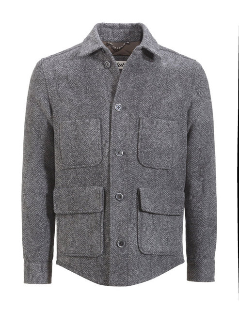 Soğuk kış günleri için asil, şık bir hediyede bu gri ceket olabilir. Beymen Club Men 599 TL.