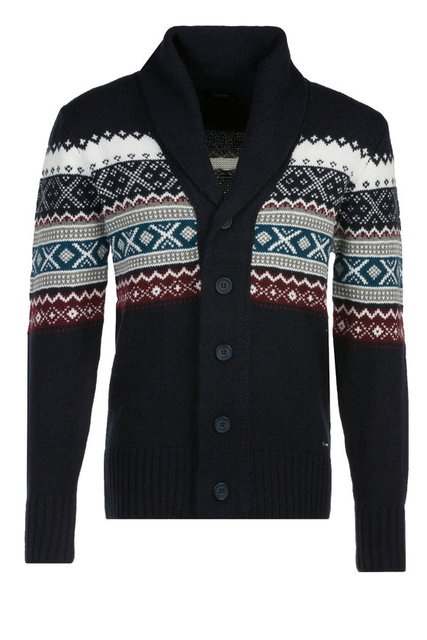 Kış aylarının en kullanışlı parçalarından biri "hırka" ve iyi bir hediye seçeneği. Erkek arkadaşınız için hediye arıyorsanız, Colin's imzalı fiyatı da oldukça uygun olan bu şık hırka aklınızda olsun. 44.95 TL.