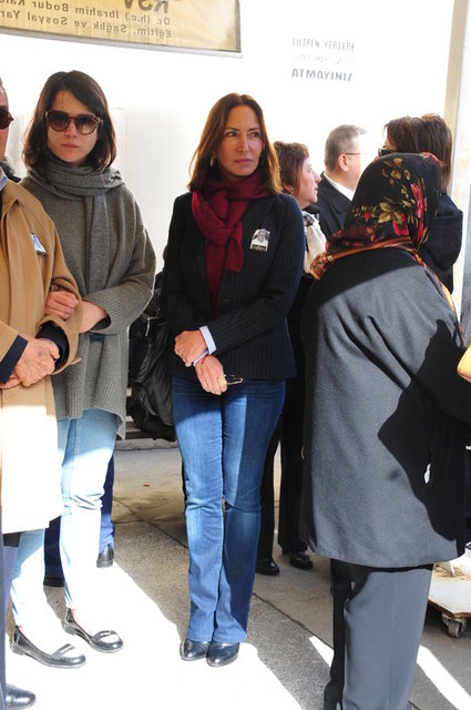 AYŞE BOYNER, BİLGÜN SAZAK 