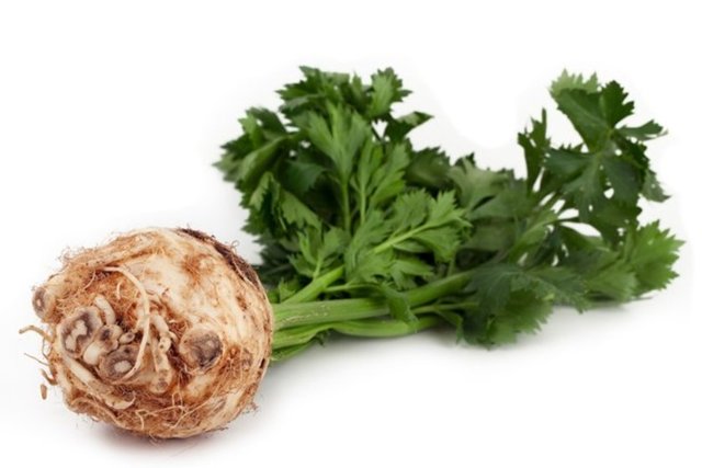 Beyaz renkte bir sebze olması, liforanının yüksek olması, vitamin veminerallerden zengin olması bakımından kansere karşı koruyucu, detoks etkisine sahip bir sebze.