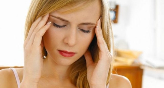 Oda nemlendiriciler iç temizliği iyi yapılmazsa içinde mikrop barındırıp çalıştırıldığında o mikropları havaya veriyor.