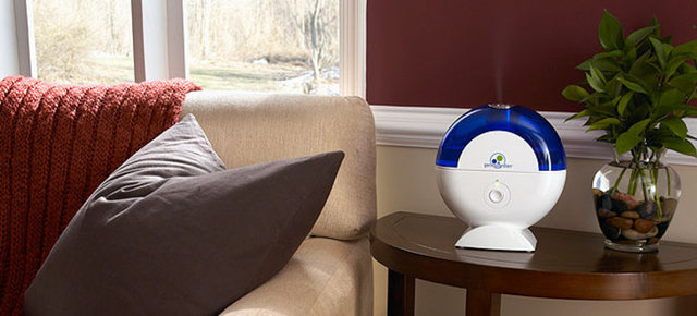 Çocuklarda ve yaşlılarda yani bağışıklık sistemi tam yerleşmemiş ya da eski fonksiyonunu göremeyen kişilerde enfeksiyona yakalanma riski daha yüksek.