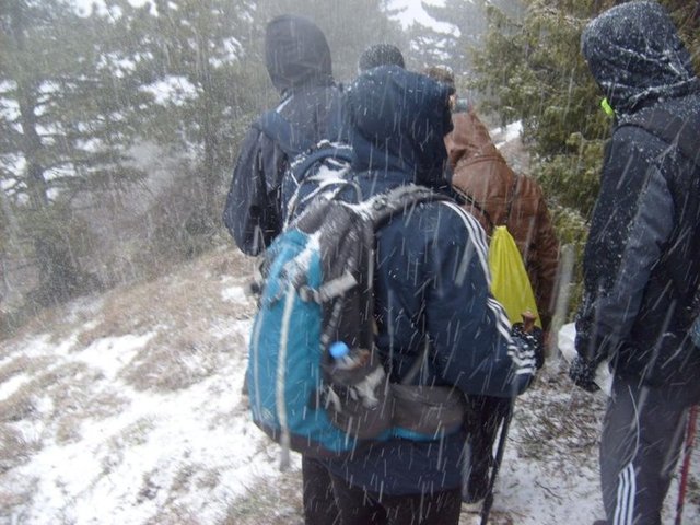 15 saatin ardından kurtarılan dağcılar, kendi kameralarından o anları görüntüledi.