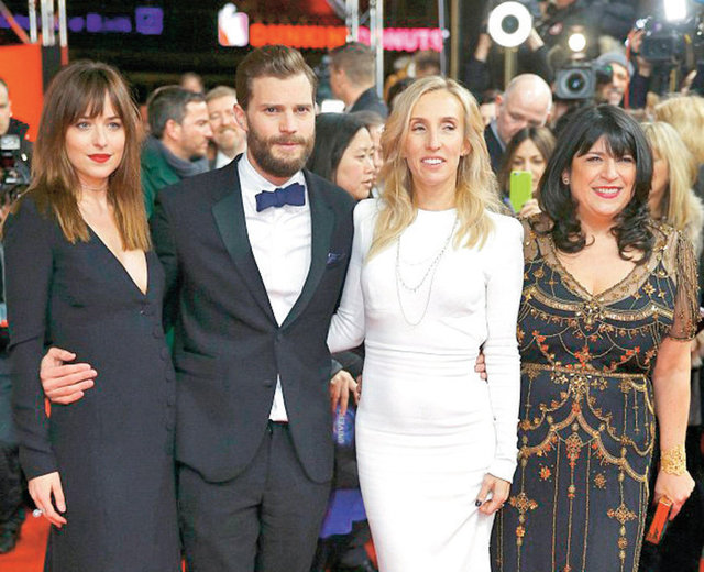 Yazar E.L. James'in tüm dünyada satış rekorları kıran romanından uyarlanan 'Grinin 50 Tonu' Berlin Film Festivali'nde görücüye çıktı.