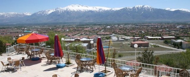 Erzincan -  302 bin 20