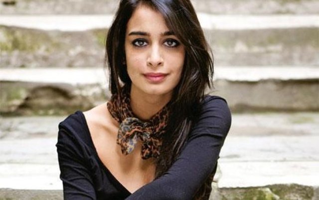 BERİL KAYAR - Gözüme uyku girmiyor!