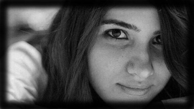 Ünlü isimlerin Özgecan Aslan cinayetine tepkileri çığ gibi büyüyor.