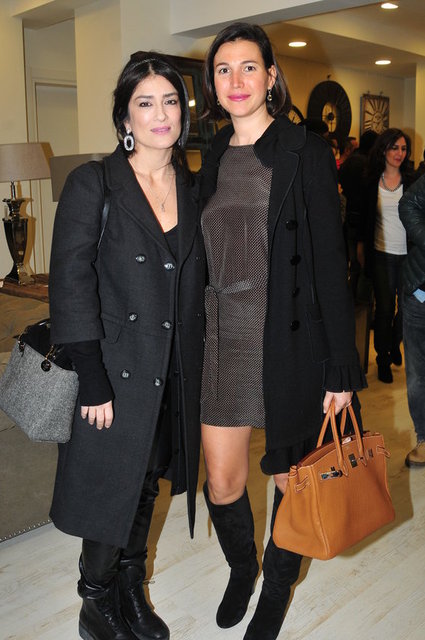 NAZLI ÖZTARHAN, NINA LODRIK