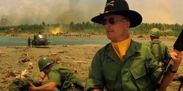 En İyi Yönetmen Adayı(Francis Ford Coppola), En İyi Uyarlama Senaryo Adayı, En İyi Sanat Yönetmeni Adayı, En İyi Kurgu Adayı