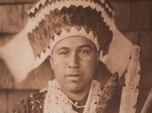 1970'lerden bu yana Curtis'in resimlerinin peşinde koşan Cardoza, dünyadaki en büyük koleksiyonunu yapmayı başarmış.