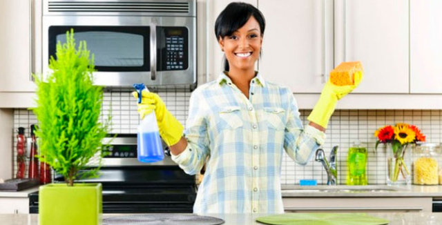 Temiz bir evde yaşamak harikalar yaratabilir  -  - Evinizi kendiniz temizleyerek sadece kalori yakmazsınız ayrıca sizi hasta eden mikropları da temizlemiş olursunuz. Bu kesinlikle ömrünüzü uzatır.  -