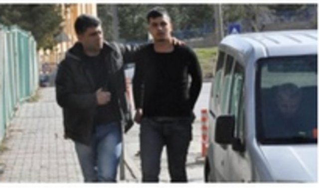 Azime Erdoğmuş - Kütahya'da yaşayan İbrahim Keskin tartıştığı sevgilisi Azime Erdoğmuş'u pompalı tüfekle öldürdü.