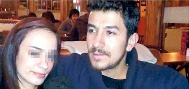 Hatice Vanlı - İzmit'te yaşayan Barış K. kıskançlık sebebiyle nişanlısı ve annesini bıçaklayarak evden kaçtı.