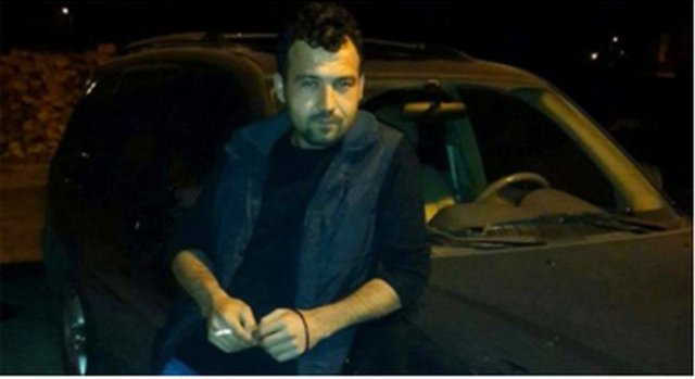 Hüsne Aslan - Evine gelmek istemeyen sevgilisi Hüsne Aslan'ı darp eden ve ardından arabayla sürükleyen Şahin Koçar ölüme sebebiyet vermek suçundan tutuklandı.