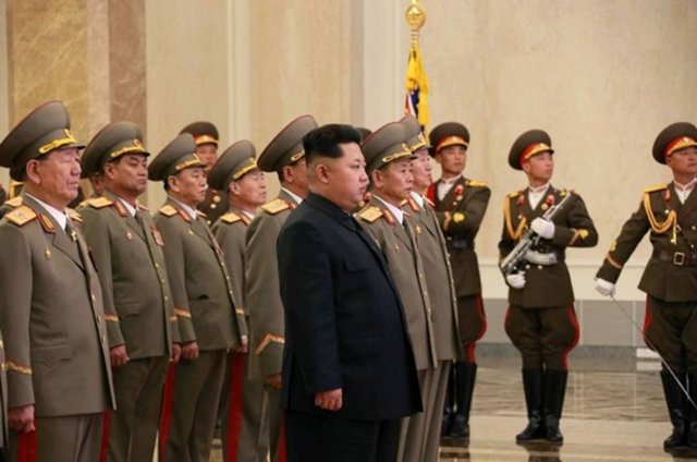 Güney Kore basının adını açıklamadığı ülke içindeki kaynaklara dayandırdığı haberine göre, Kim Jong-un'un emirlerine karşı çıktığı için idam edilen bürokratlardan 2 tanesi bakan yardımcısı olarak görev yapıyordu.