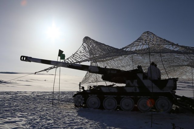 - Aşma harekatının ardından taarruza geçen birlikler, düşmanın saldırılarına rağmen Yoncakellesi mevkisine geldi. Düşmanın gözetlemesinden korunmak için bölgeye yoğun sis mühimmatı atışları yapıldı.