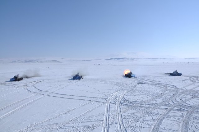Hedeflerin tek tek başarılı bir şekilde vurulduğu tatbikatı, Anadolu Ajansı (AA) ekibi görüntüledi. -
