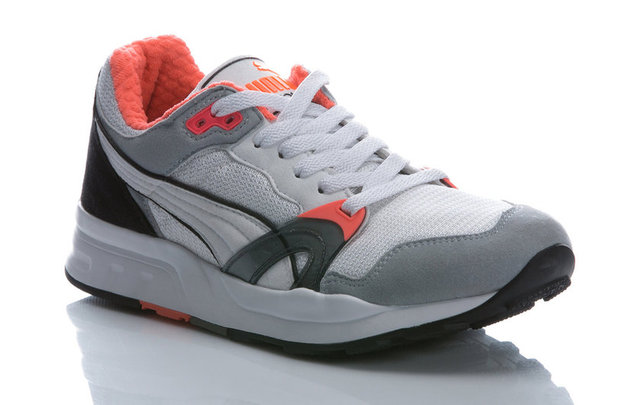 Puma 320 TL.