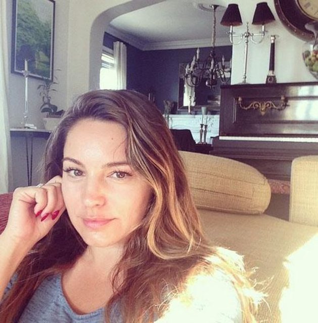 Kelly Brook