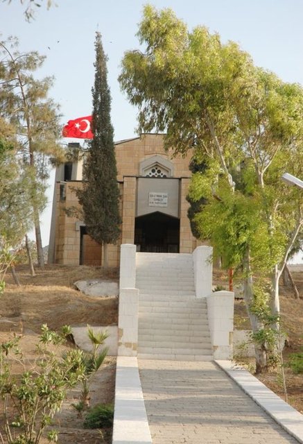 Memluklüler zamanında Haleb'e bağlanan kale, Kılavun'un hükümdarlığının son zamanlarında tamir edilmiş sonra da Döğer adlı Türkmen Boyu'nun eline geçmişti.