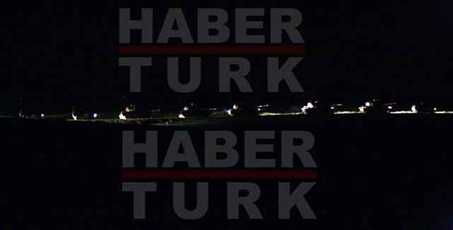 Davutoğlu, kritik operasyon kararının tüm detaylarını Cumhurbaşkanlığı Sarayı'na çıkarak Cumhurbaşkanı Erdoğan'la paylaştı ve son değerlendirmeler yapıldı.