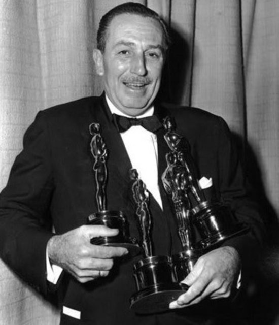 Hep kazananlar ve müzmin kaybedenler:  Walt Disney 28 Oscar'la en çok kazanan kişi.