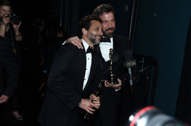 Oscar kazanmak istiyorsan...  Erkeksen bıyıklı veya sakallıyı oyna: %17'si bıyıklı, %18'i sakllıydı.