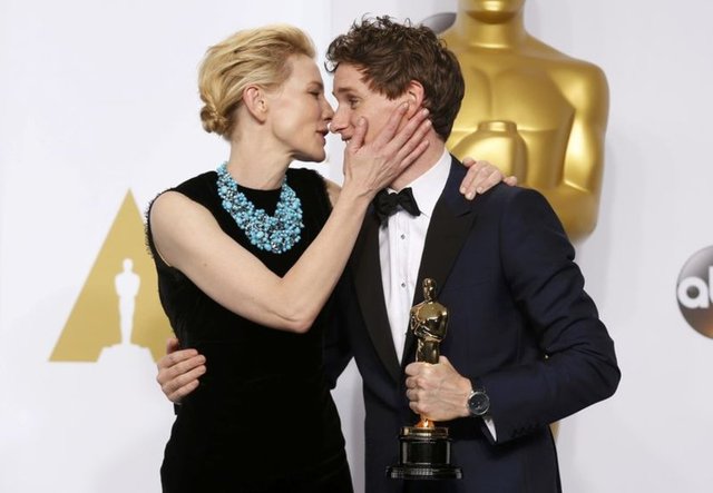 Eddie Redmayne ve Cate Blanchett