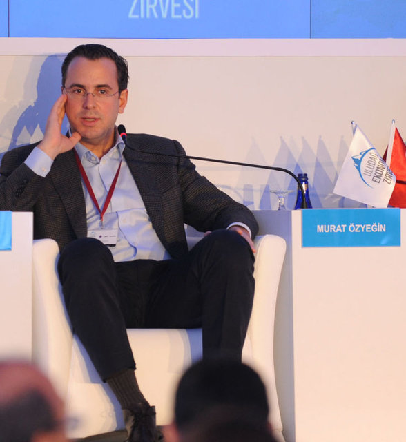 MURAT ÖZYEĞİN, BURAK DURUMAN 