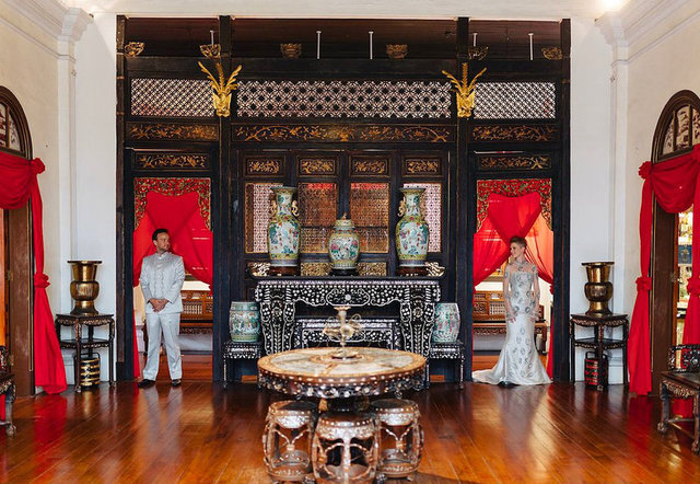 - Çiftin en büyük masrafları yakıt, gerektiğinde araçlarının tamiri ve vize işlemleri. - Penang, Malezya -