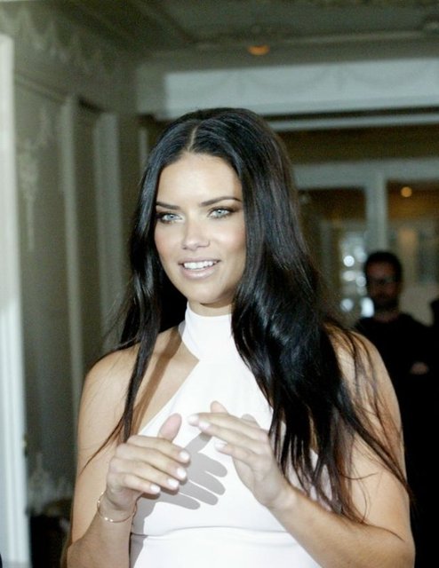 ADRIANA LIMA