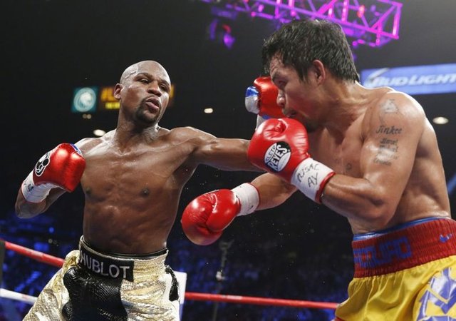 'ASRIN boks maçı' yakıştırması yapılan 300 milyon dolarlık Floyd Mayweather-Manny Pacquiao müsabakasına Beyonce damga vurdu.