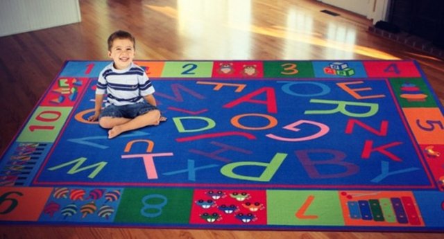 7- Yatak odasında yerde halı, kilim olmamalı, illa bir şey olacaksa yıkanabilir küçük bir kilim olmalı,