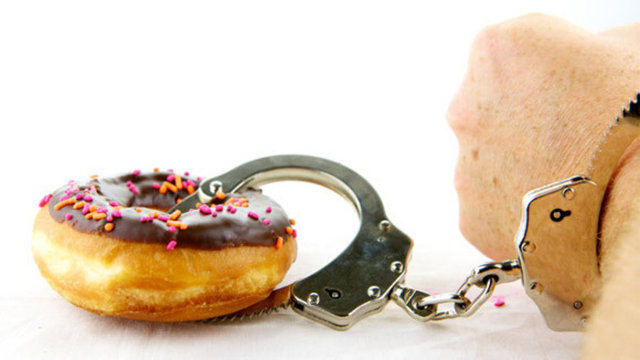 Saplantılar, bağımlılıklar ve zorlayıcı davranışlar sonunda bir çıkmaza dönüşür ve hem bireyin hem yakınlarının yaşamını kabusa çevirir.