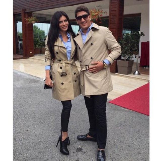 Oyuncu Ceren Hindistan ile birlikte olan Ümit Aslan'ın amacasının kızı olan Van'daki imam nikahlı eşi konuştu.