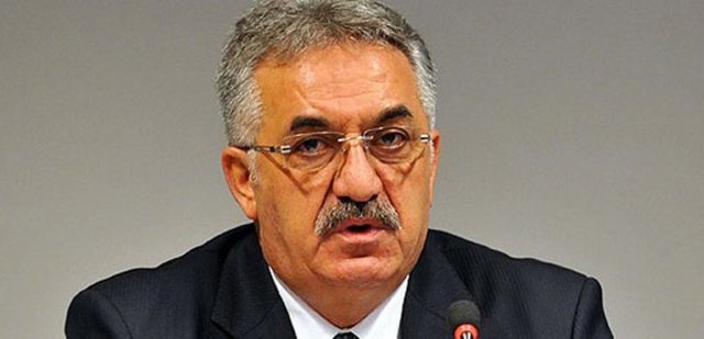 Hayati Yazıcı - 23 Mayıs 1952 - İkizler burcu