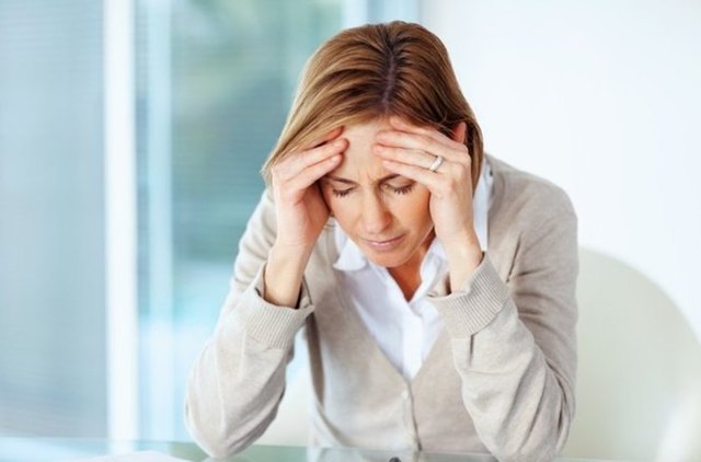 Baş ağrısı ve baş dönmesi,