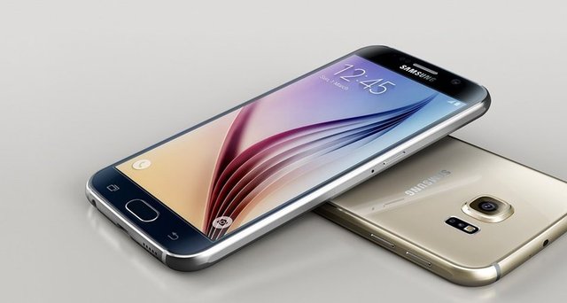 Geçtiğimiz günlerde Galaxy S6 ve S6 Edge modellerini tanıtan Samsung'un yeni modelleri Galaxy S6 ve S6 Edge, 10 Nisan Cuma günü Türkiye'de dahil 20 farklı ülkede satışa çıkıyor.