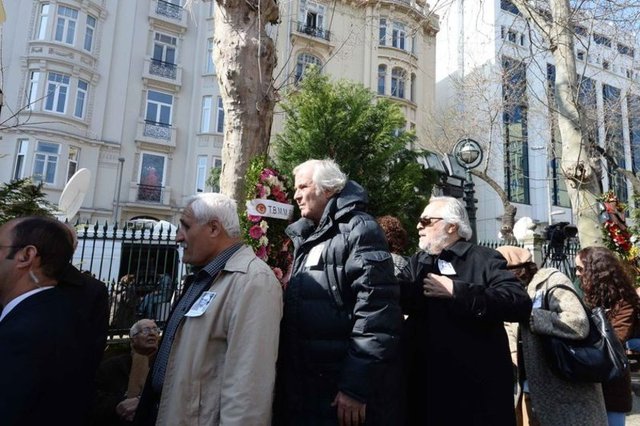 Tarık Akan ve Rutkay Aziz