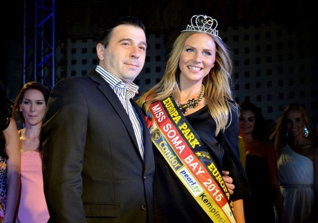 Alman vatandaşı olan Olga Hoffman, "Ukrayna kökenimle gurur duyuyorum. Miss World'de Almanya'yı en iyi şekilde temsil etmek istiyorum" şeklinde konuştu.