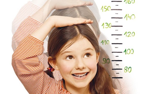 Çocuğun büyüme eğrisinde aşağı düşmesi.