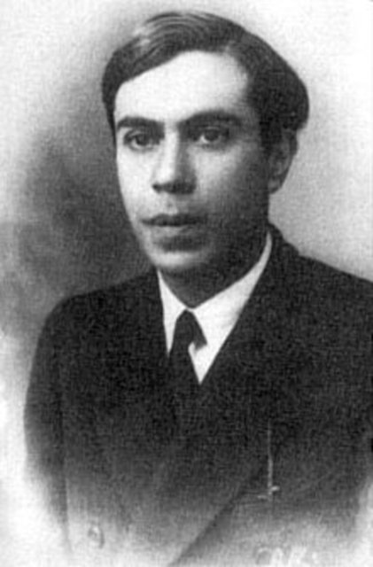 17. Ettore Majorana  - Ettore Majorana nükleer reaksiyon yaratan nötrino kütlelerini inceleyen İtalyan teorik fizikçiydi. IQ'su 183-200 arası değişmekteydi.