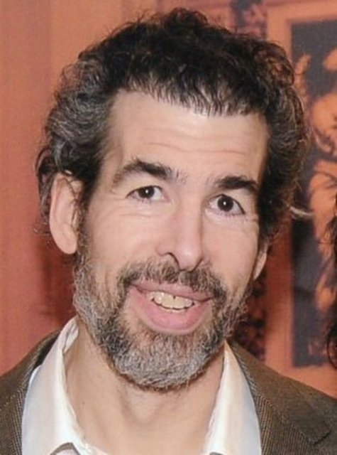 30'dan fazla IQ testi yapan ve 20'den fazlasından en yüksek puanı alan Rosner matematik, fizik ve kelimeleri birbirine bağlamada iyi olduğunu söylüyor. Omega 3 kapsülleri dahil sağlık, beynini daha iyi çalıştırmak için günde yaklaşık 50 hap alıyor.