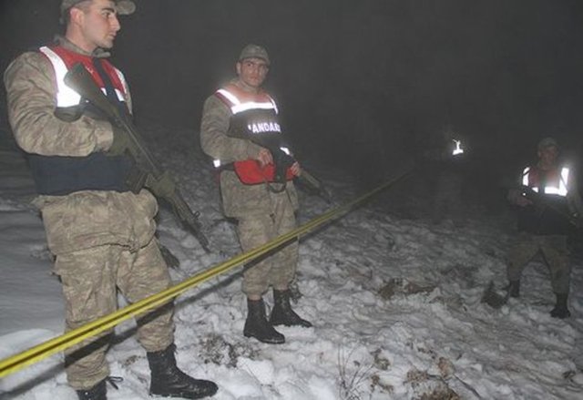 24 ŞUBAT 2015 - Malatya Erhaç'tan havalanan 2 uçak Akçadağ yakınlarında dağa çarptı. 4 pilot şehit oldu.